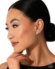 Load image into Gallery viewer, Just In TIMELESS - White