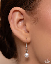 Load image into Gallery viewer, Vintage Selfie - Silver Necklace