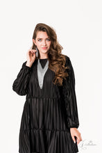 Load image into Gallery viewer, Defiant - Zi Necklace