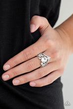 Load image into Gallery viewer, Metro Queen - White - Paparazzi Accessories