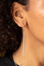 Load image into Gallery viewer, Runway Rival - Green - Paparazzi Accessories