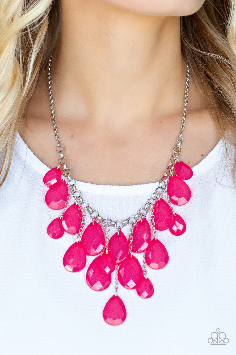Front Row Flamboyance - Pink Necklace