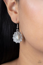 Load image into Gallery viewer, ** Extroverted Elegance - White Earrings
