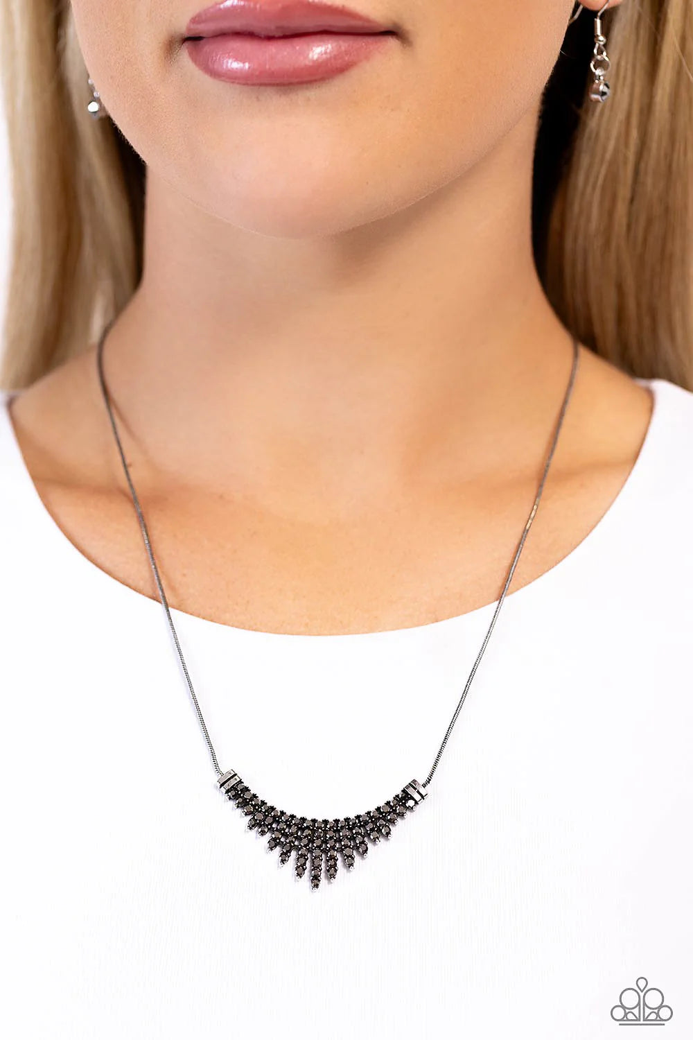 Dramatic Diadem - Silver Necklace