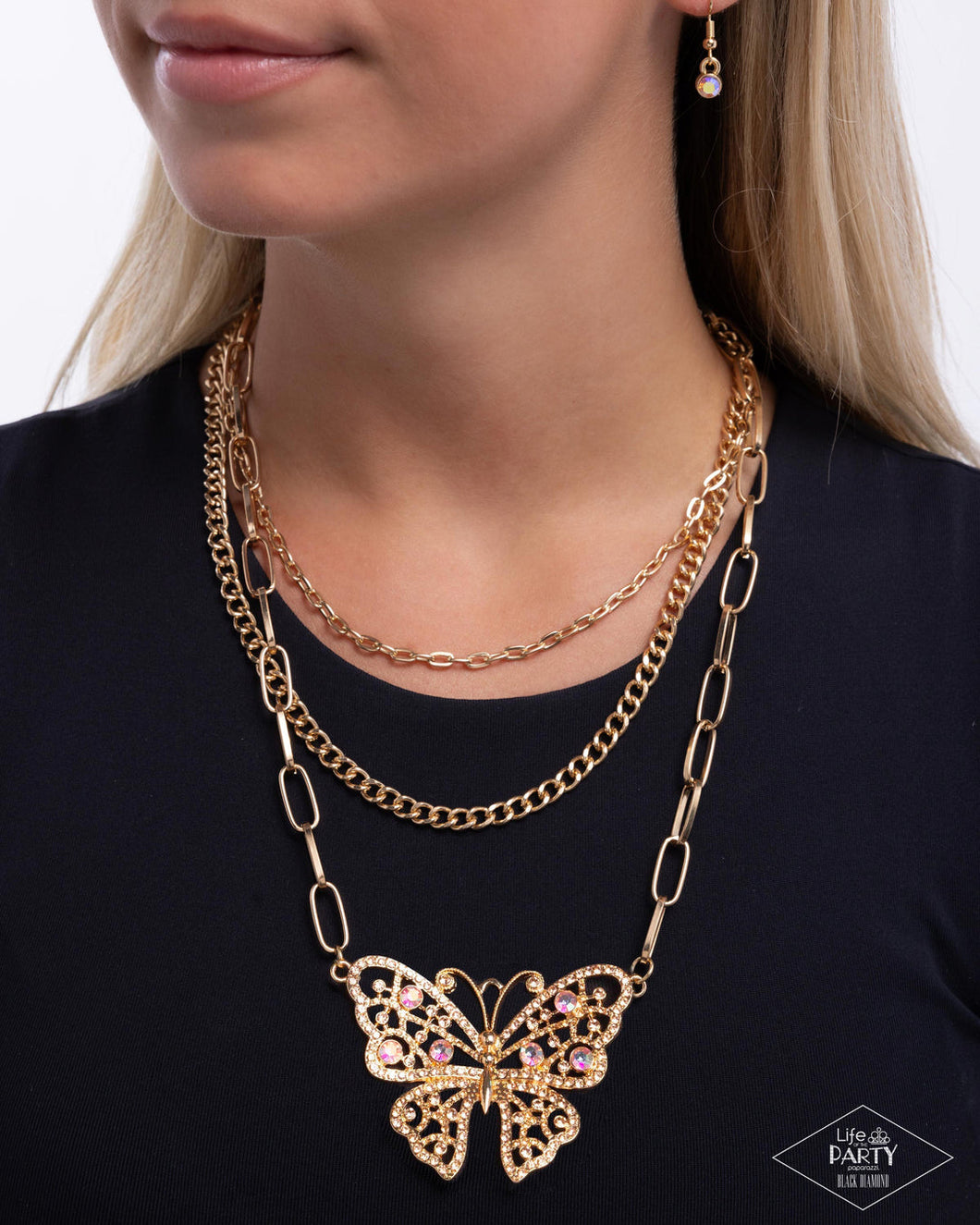 Winged Wonder - Gold - Necklace
