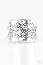 Load image into Gallery viewer, Wild Meadows - Silver Ring
