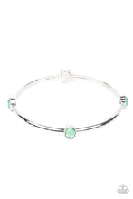 Load image into Gallery viewer, Gleam-Getter - Green Bracelet
