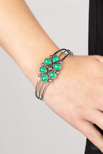 Load image into Gallery viewer, Taj Mahal Meadow - Green Bracelet
